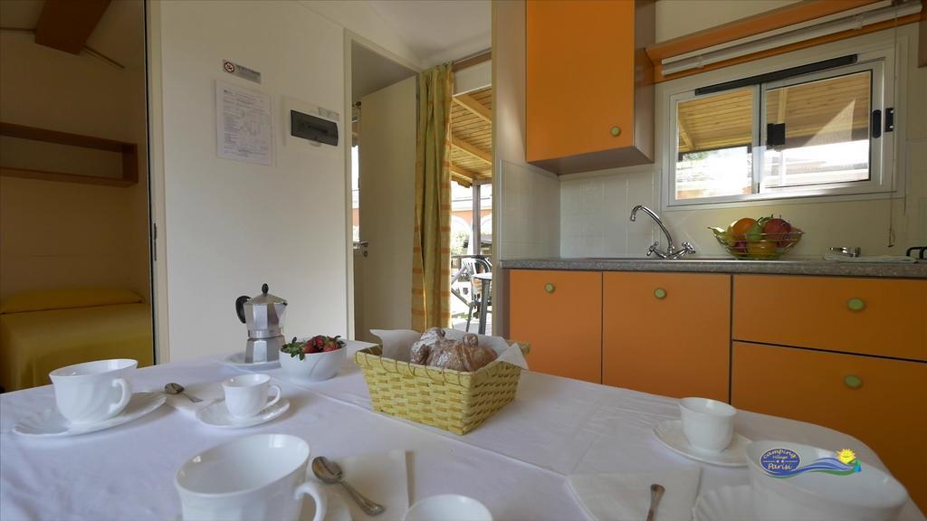 Camping Parisi Baveno Exterior photo